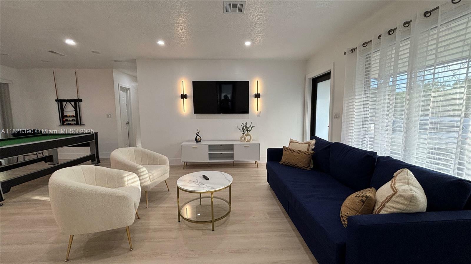Property Photo: 1023 NW 19th Ave 0 FL 33125