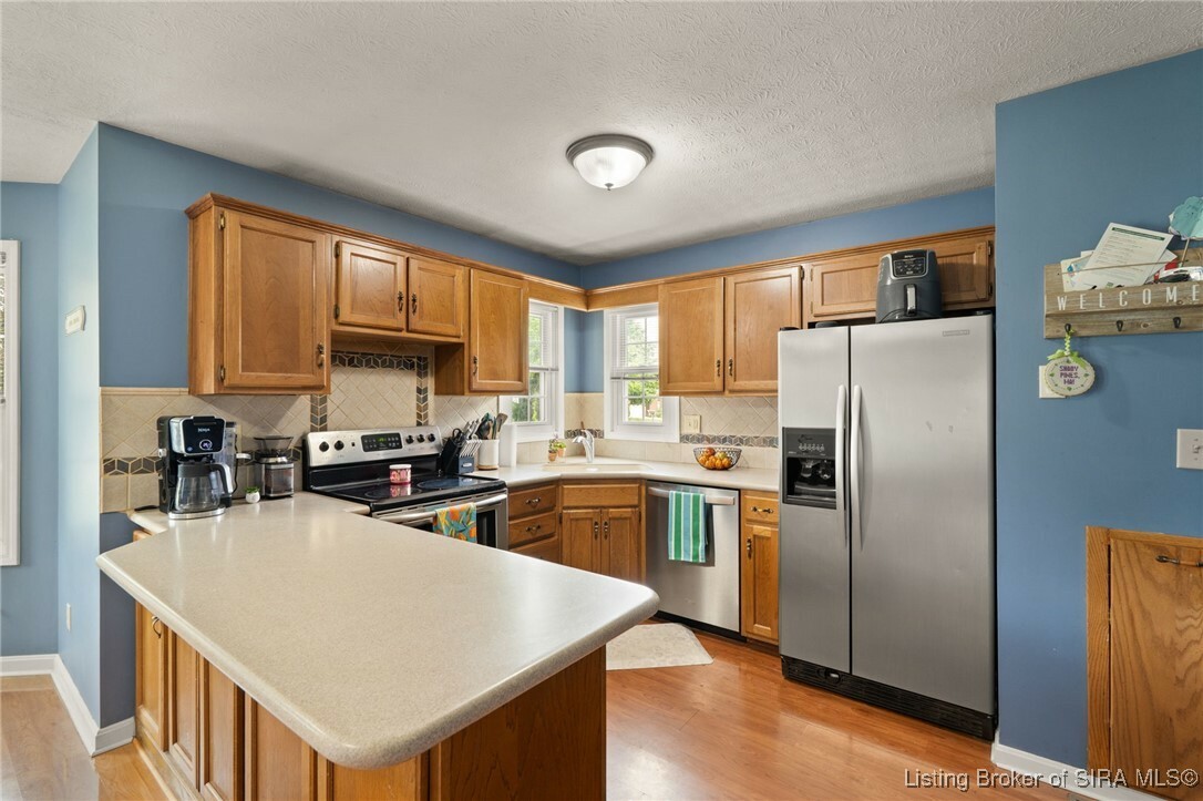 Property Photo: 4621 Shady View Drive IN 47119