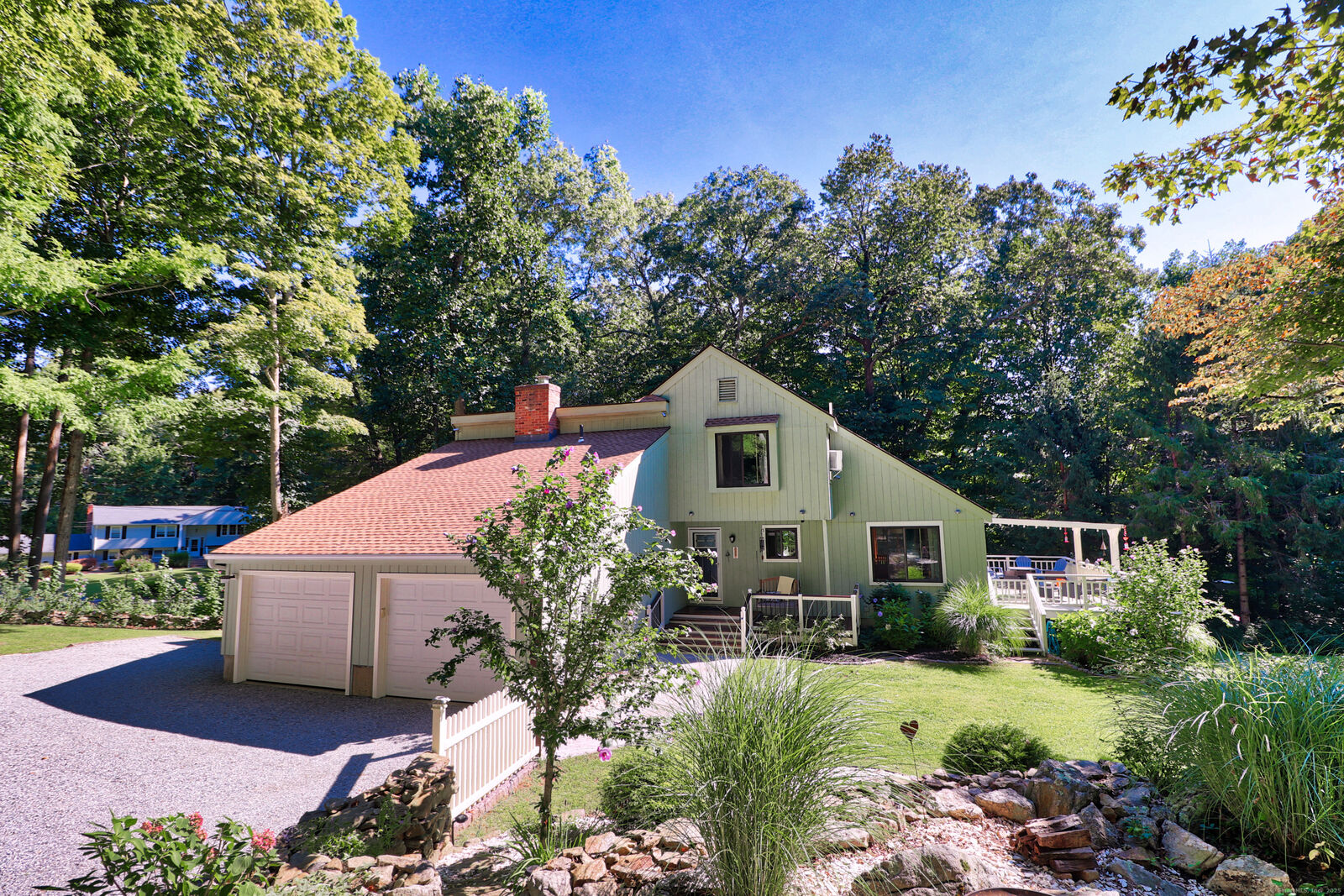 Property Photo: 135 Highwoods Drive CT 06437