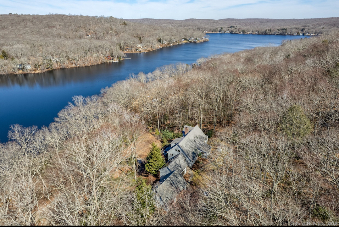 Property Photo:  121 Blood Street  CT 06371 