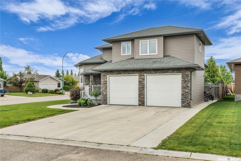 Property Photo:  2 Fouhse Drive  SK S0K 2A0 