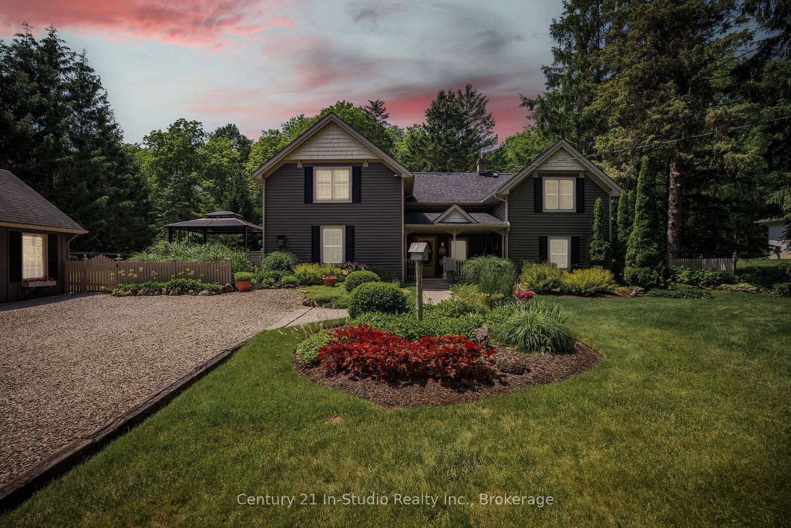 Property Photo:  2268 8th Avenue W  ON N4K 5M8 