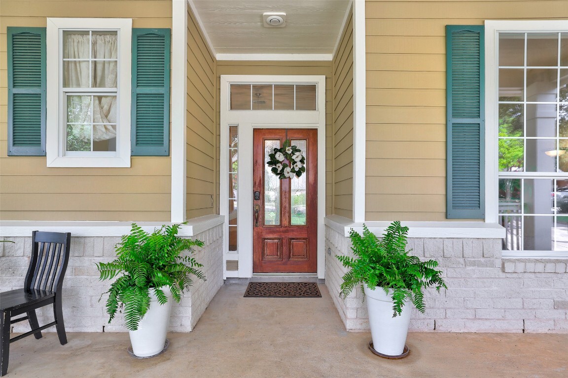 Property Photo: 4304 Lost Oasis Hollow TX 78739