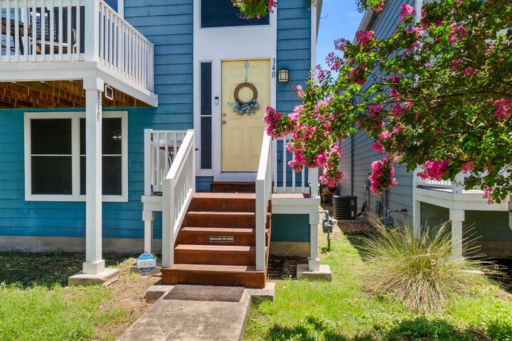 Property Photo: 340 Trestle Tree TX 78666