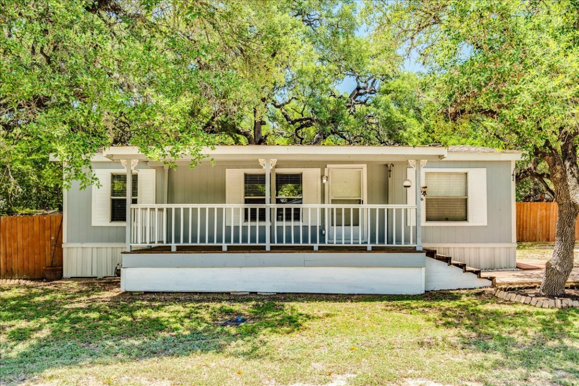 Property Photo: 805 High Mesa Drive TX 78676