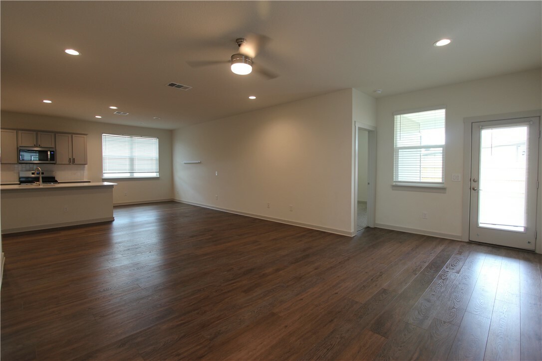 Property Photo: 136 Filifera Court TX 78641