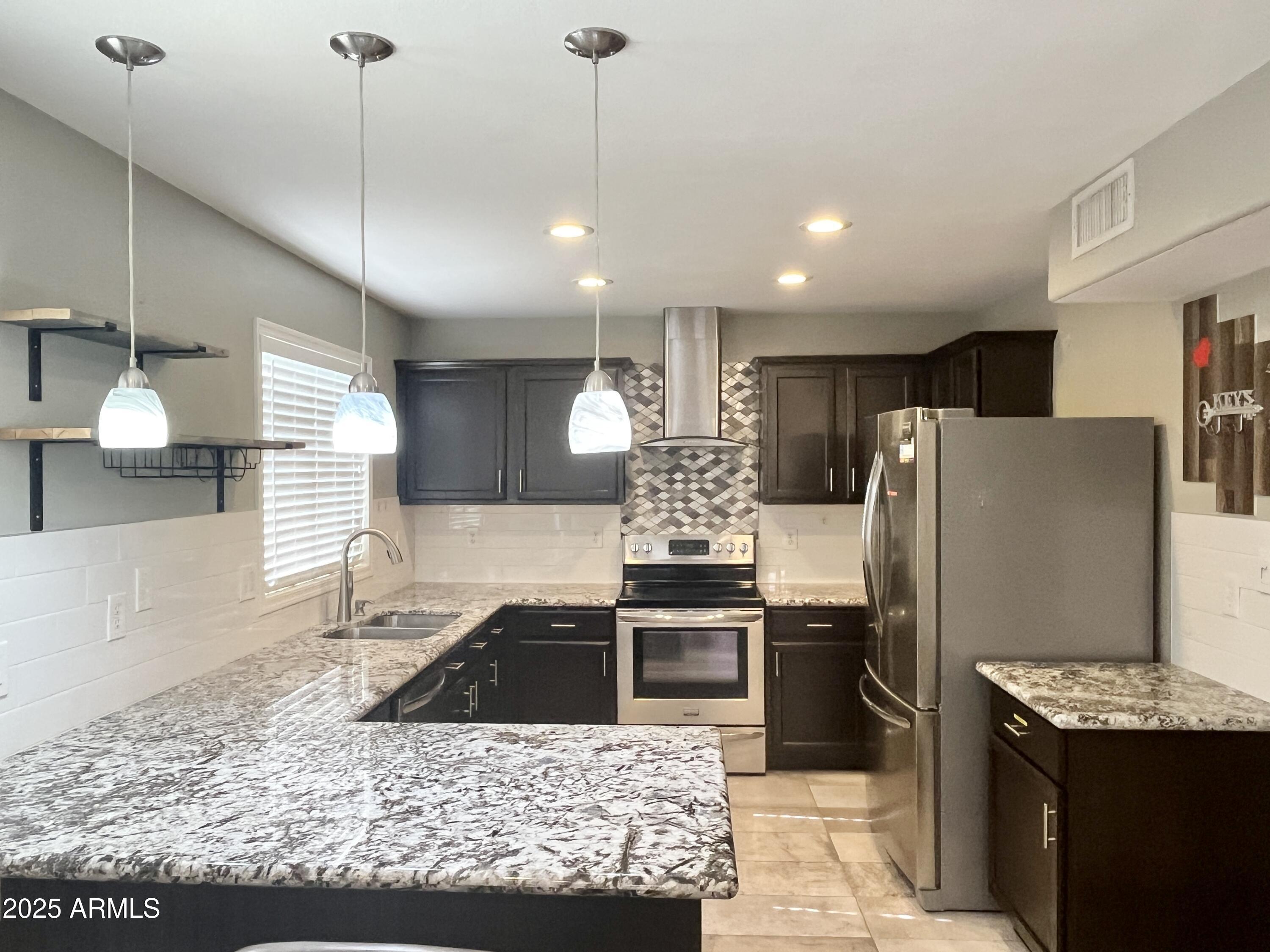 Property Photo: 3810 N 106th Drive AZ 85392