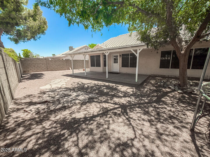 Property Photo: 4332 E Stanford Avenue AZ 85234