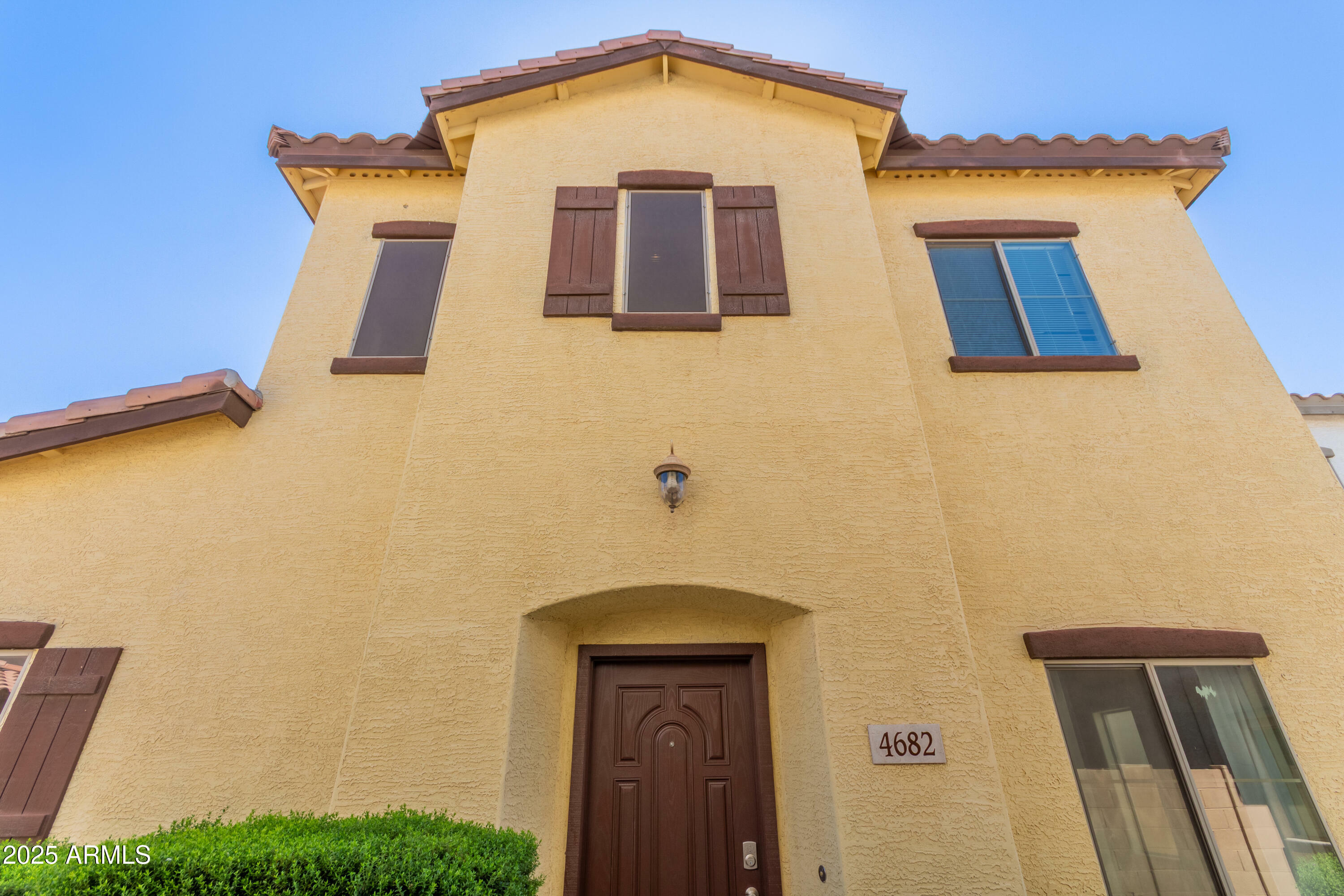 Property Photo:  4682 E Redfield Road  AZ 85234 