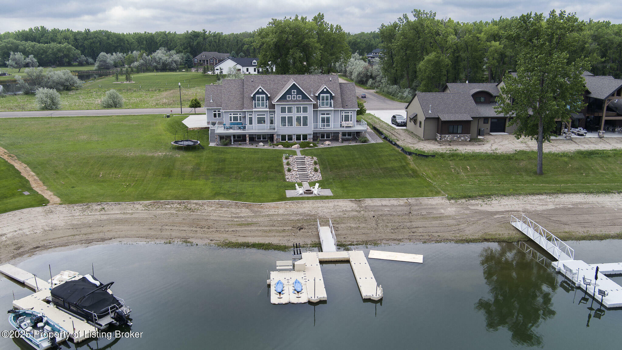 Property Photo: 2008 Larson Road ND 58504