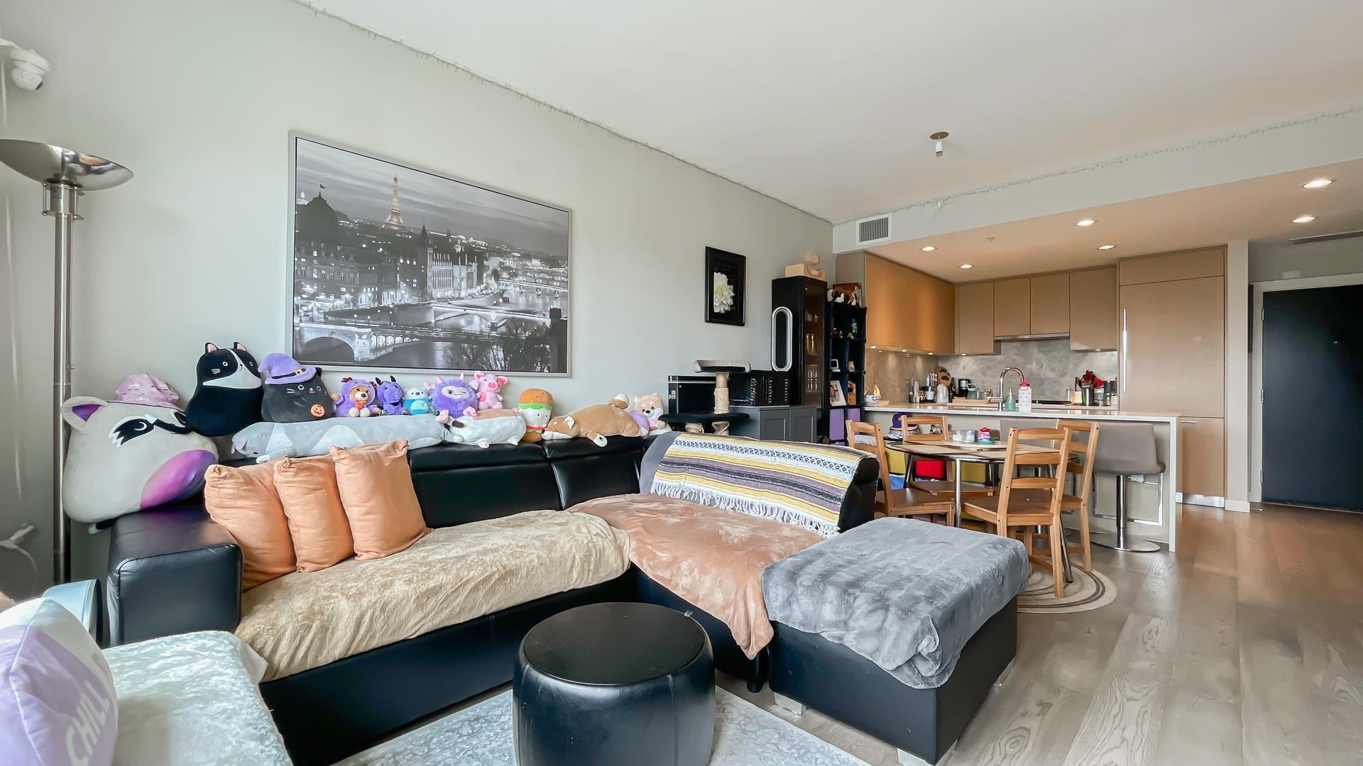Property Photo: 5687 Gray Avenue 505 BC V6S 0K7
