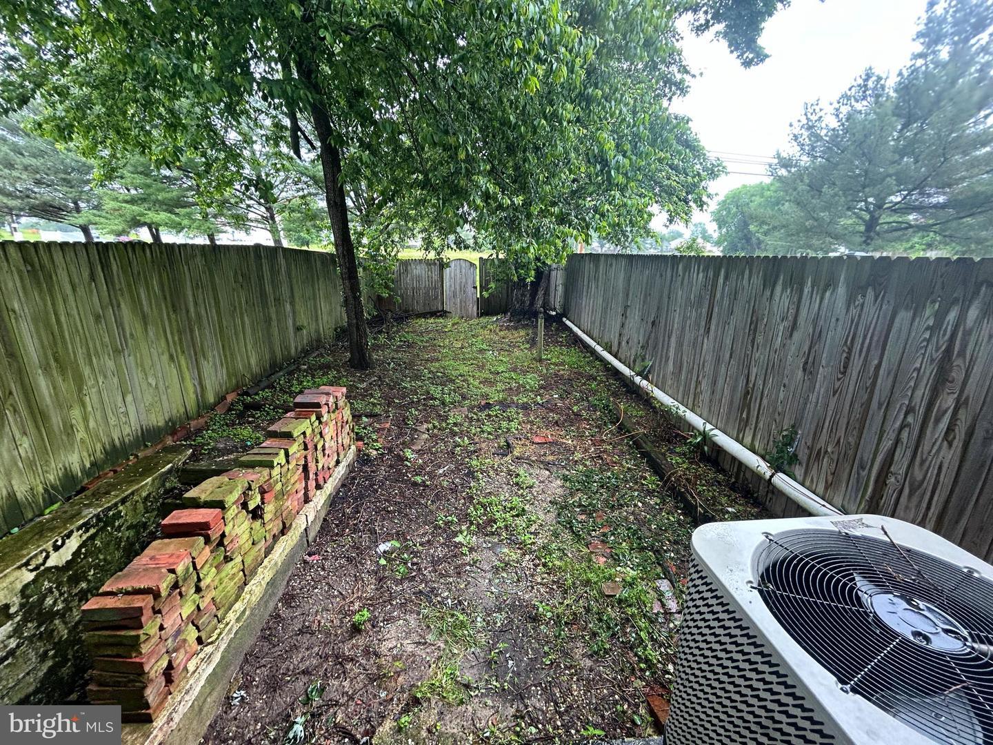 Property Photo: 404 Liberty Court MD 21040