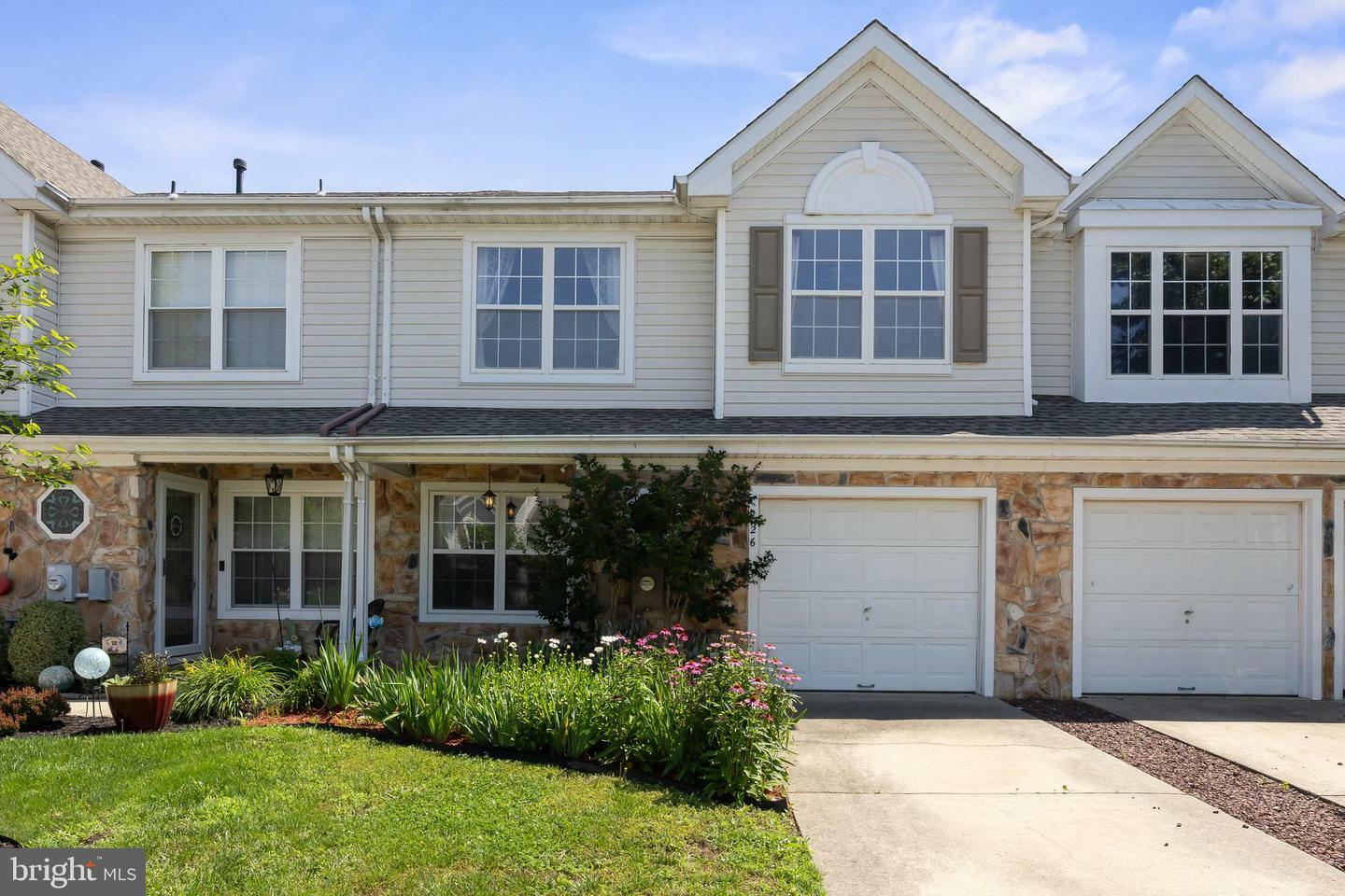 126 Buckingham Way  Mount Laurel NJ 08054 photo
