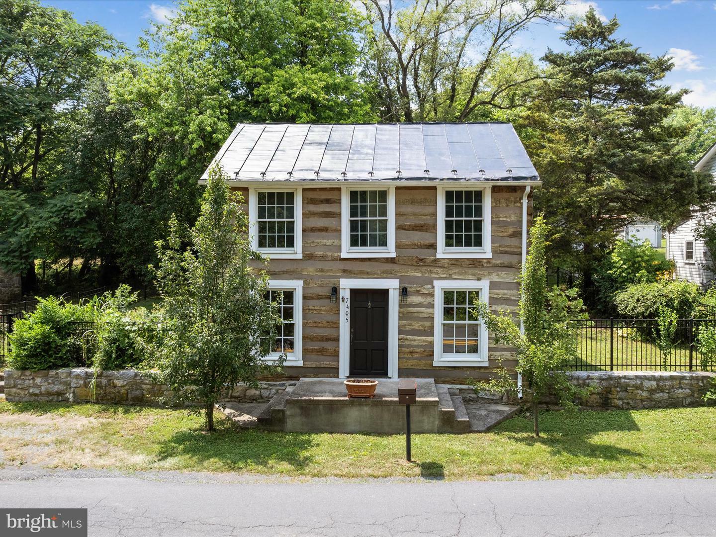 Property Photo: 7405 Queen Street WV 25430