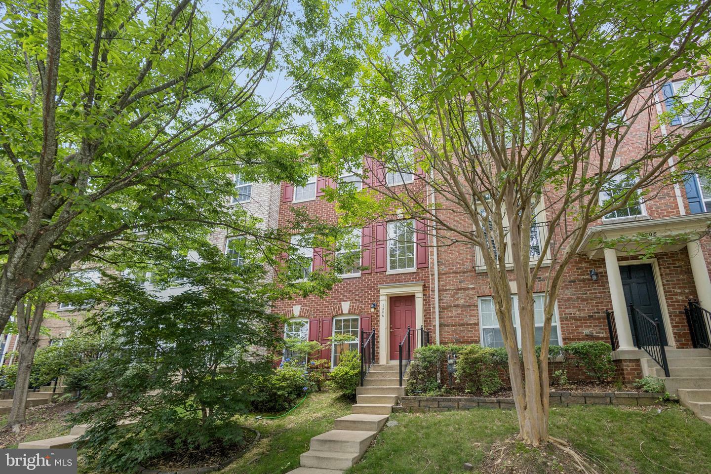 Property Photo:  1206 Saunders Drive  VA 22401 
