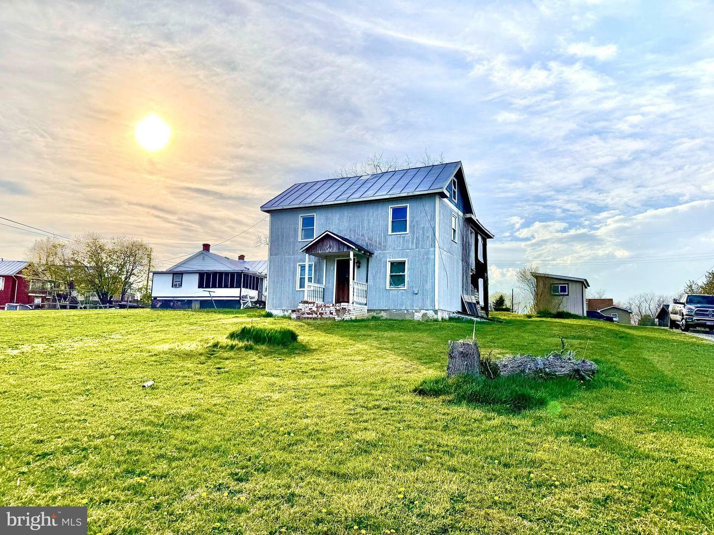 Property Photo: 206 Masonic Drive VA 22851