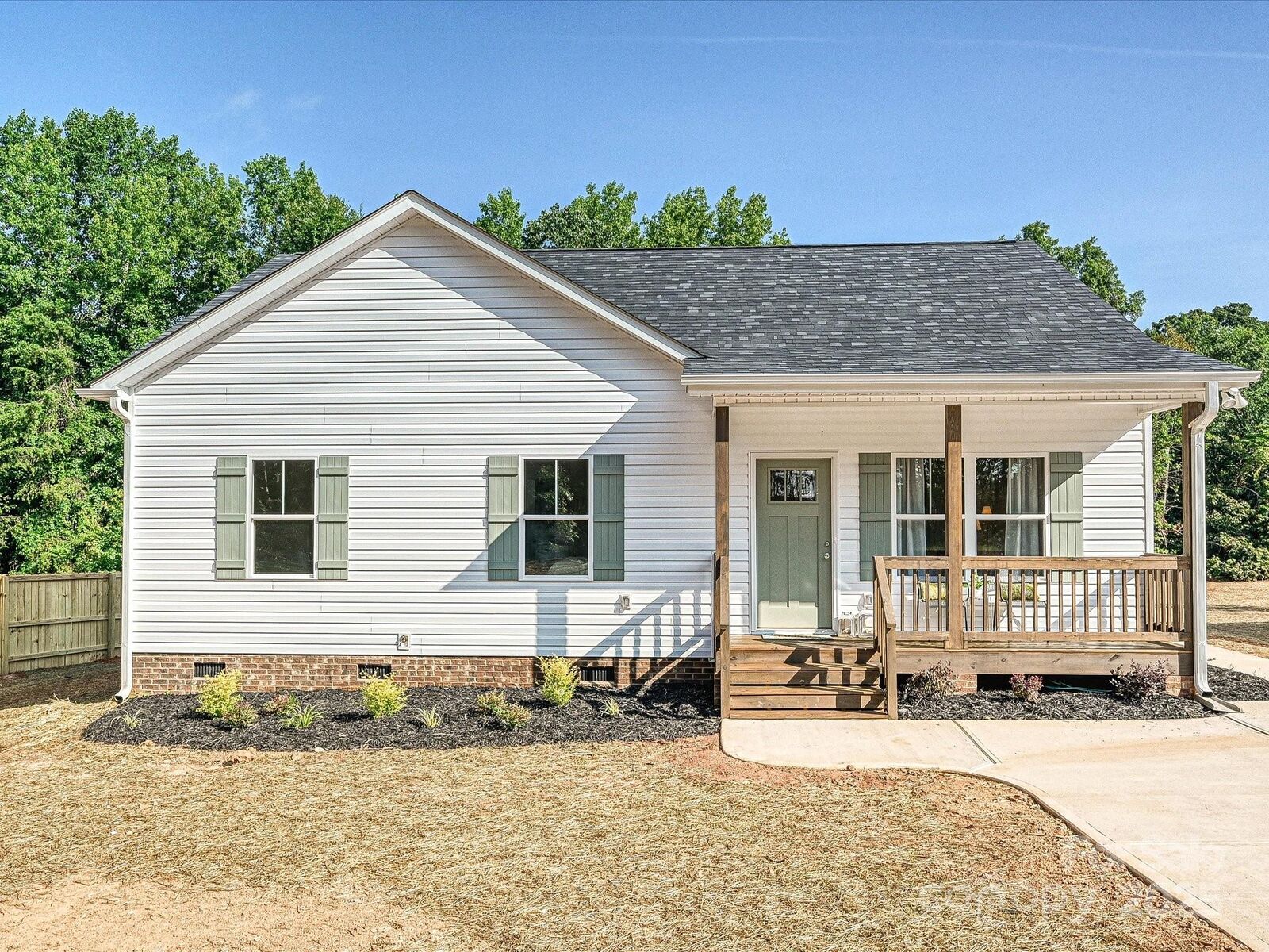 Property Photo:  286 Old Pinckney Road  SC 29745 