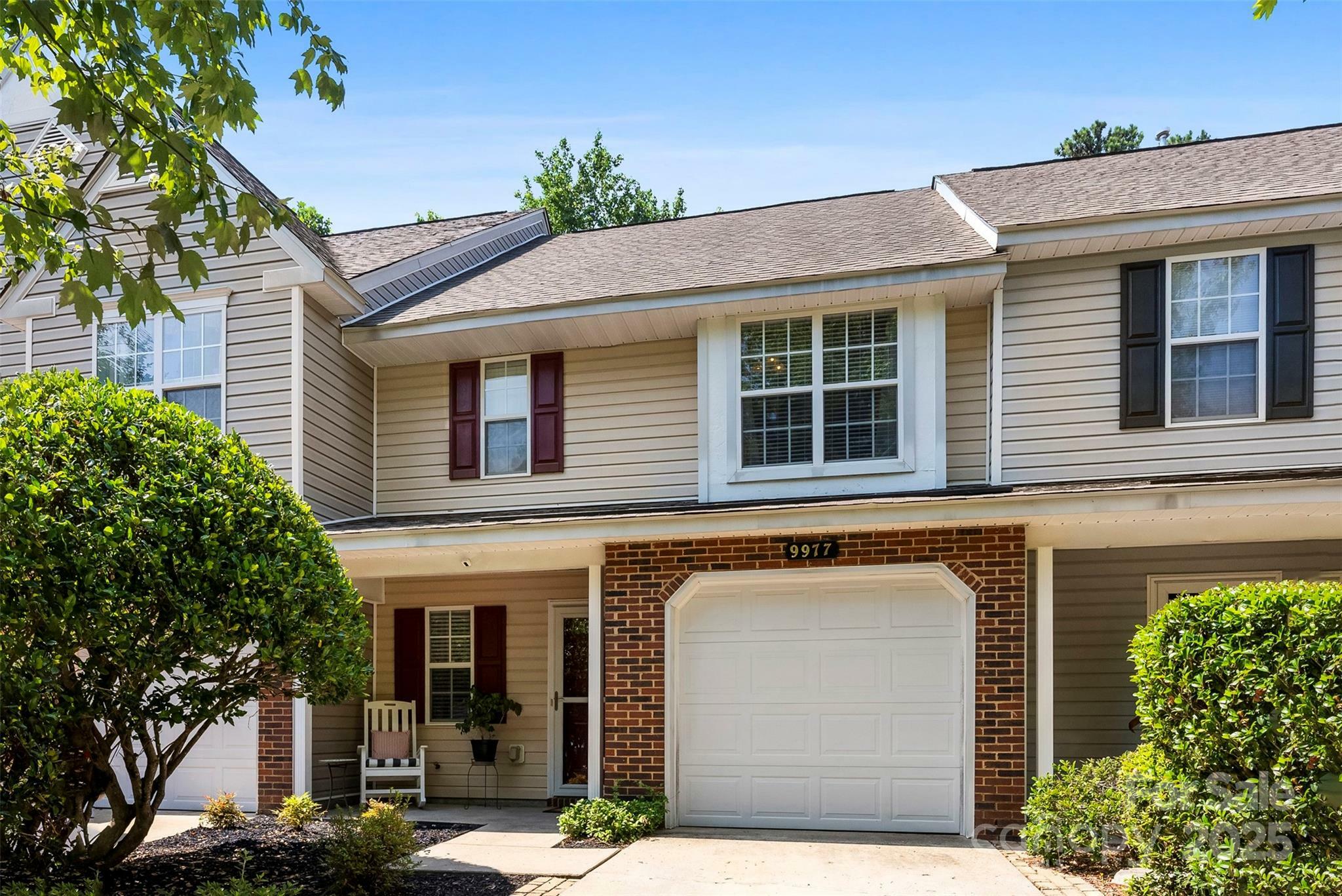Property Photo: 9977 Reindeer Way Lane NC 28216