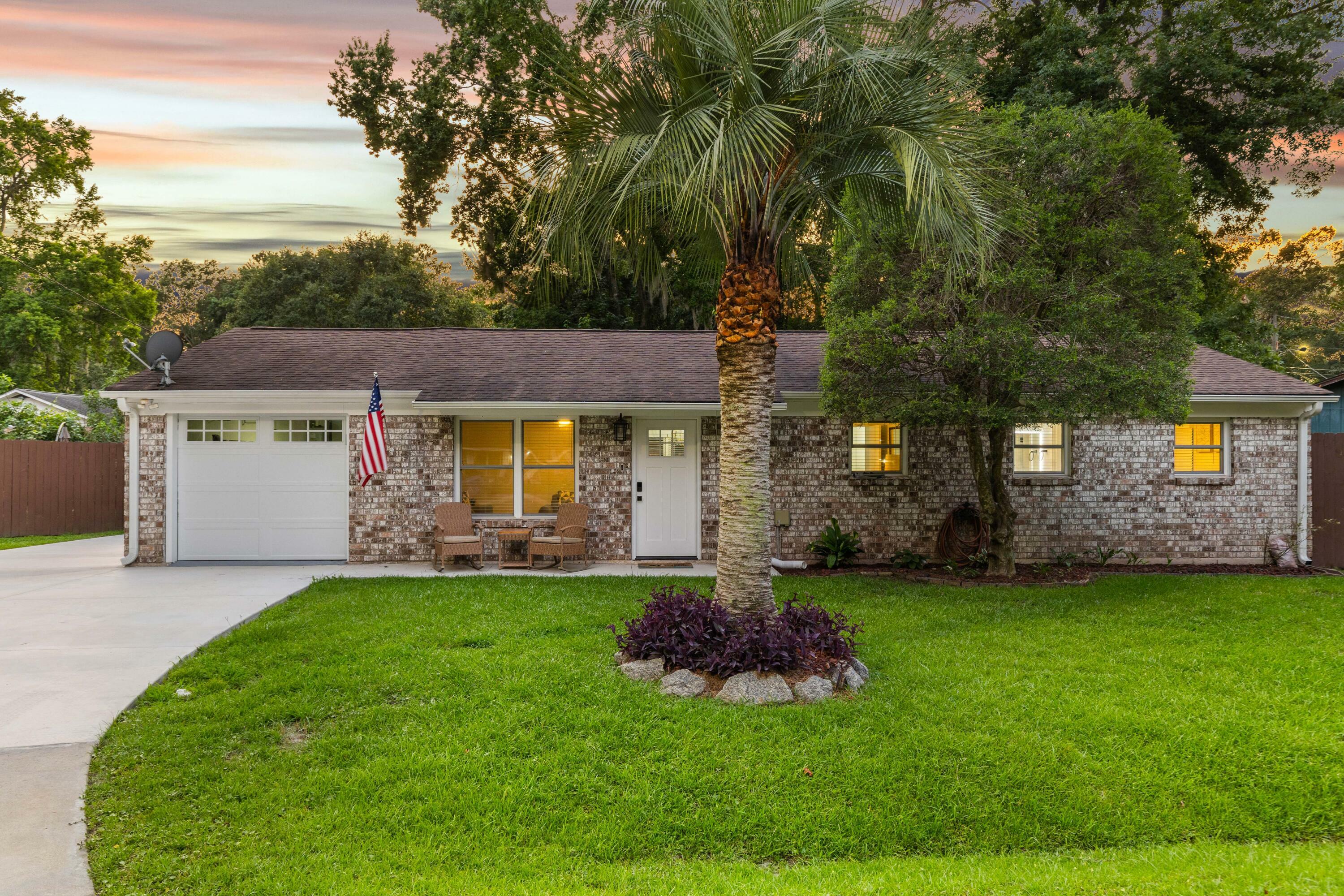 Property Photo: 1990 Butternut Street SC 29414