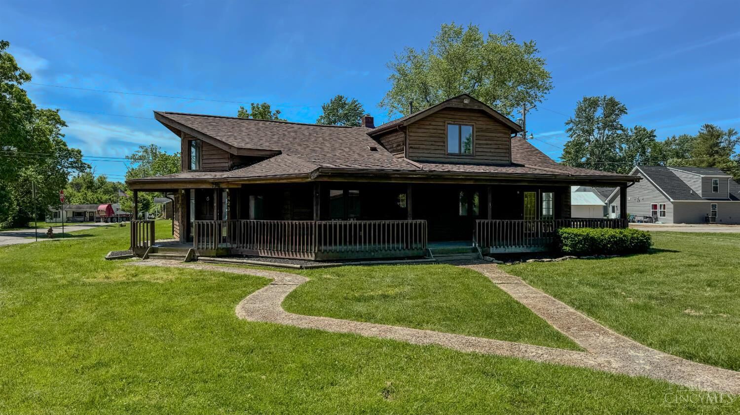 Property Photo: 423 S East Street OH 45106