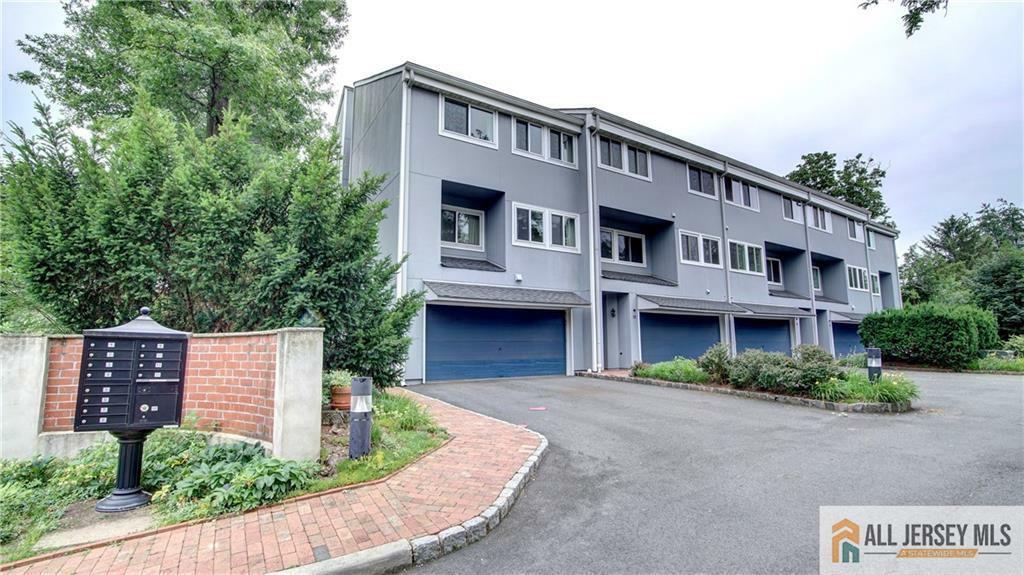 Property Photo: 27 Richard Court NJ 08540