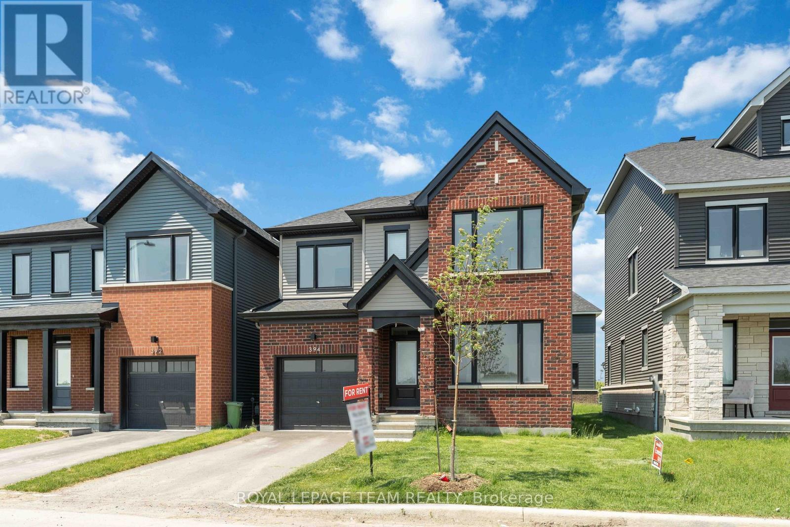 Property Photo: 394 Peninsula Road ON K2J 7M5
