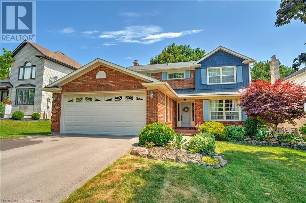 Photo de la propriété: 2251 Mansfield Drive ON L7P 3J3