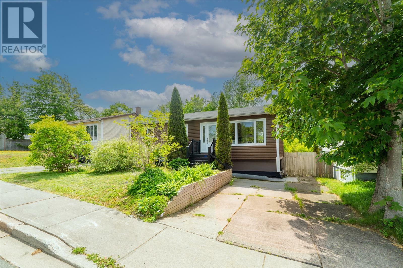 Photo de la propriété: 3 Maple Street NL A1N 1P7