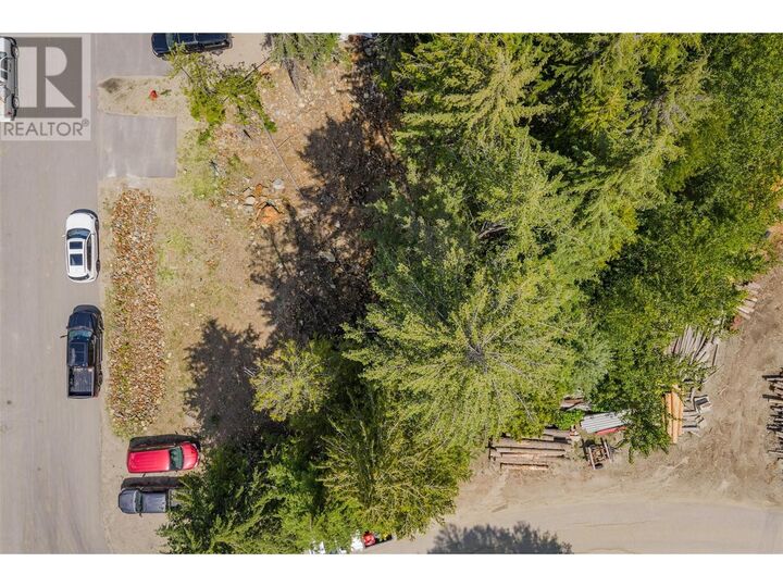 Property Photo:  302 Larch Terr Other  BC V0G 1Y0 