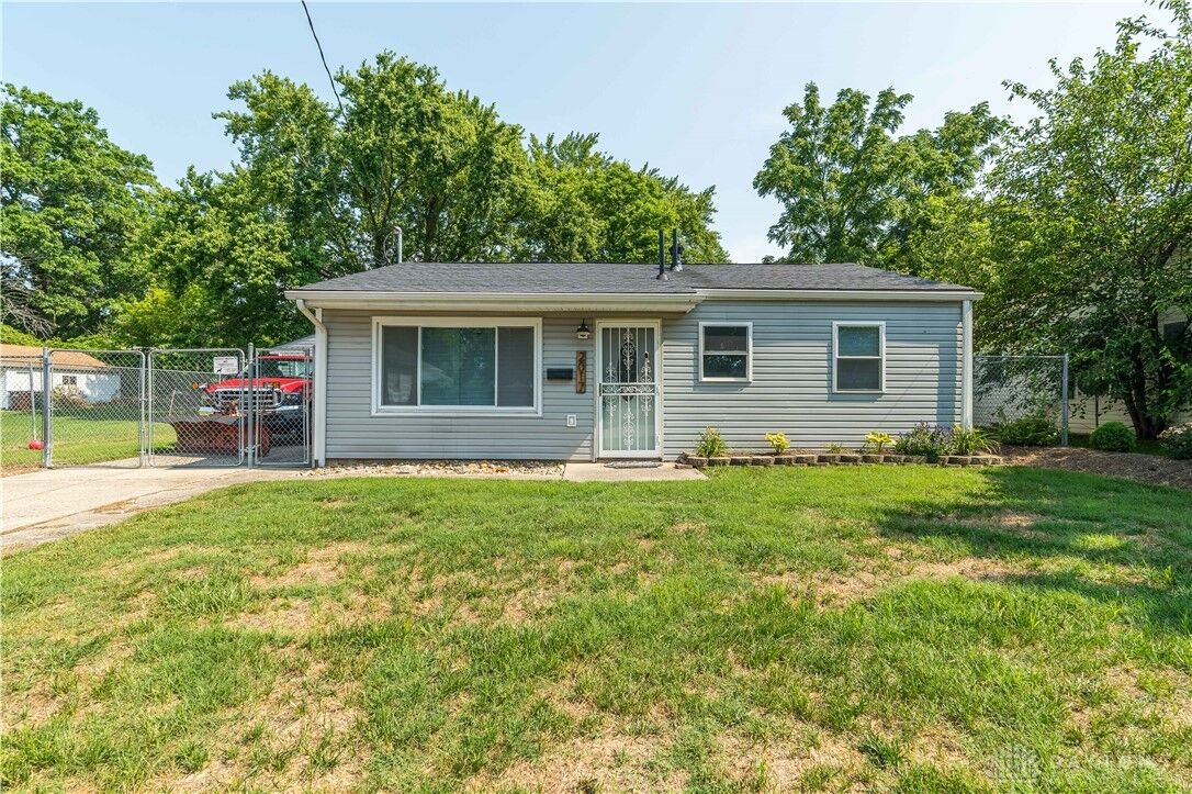 Property Photo:  2017 Kildare Avenue  OH 45414 