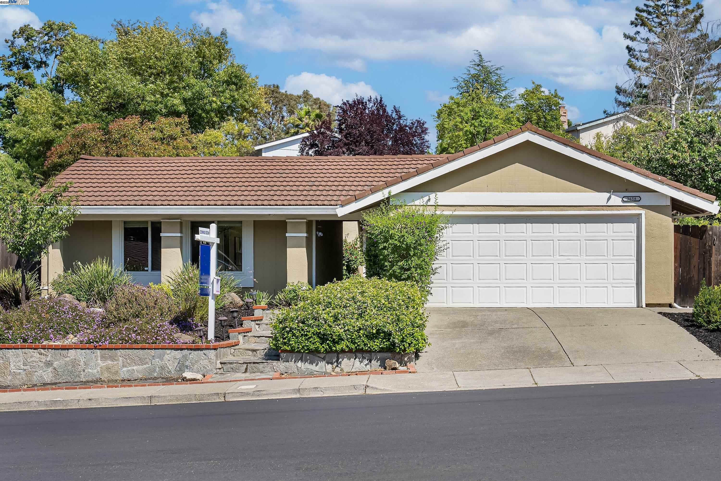 Property Photo: 3658 Touriga Dr CA 94566