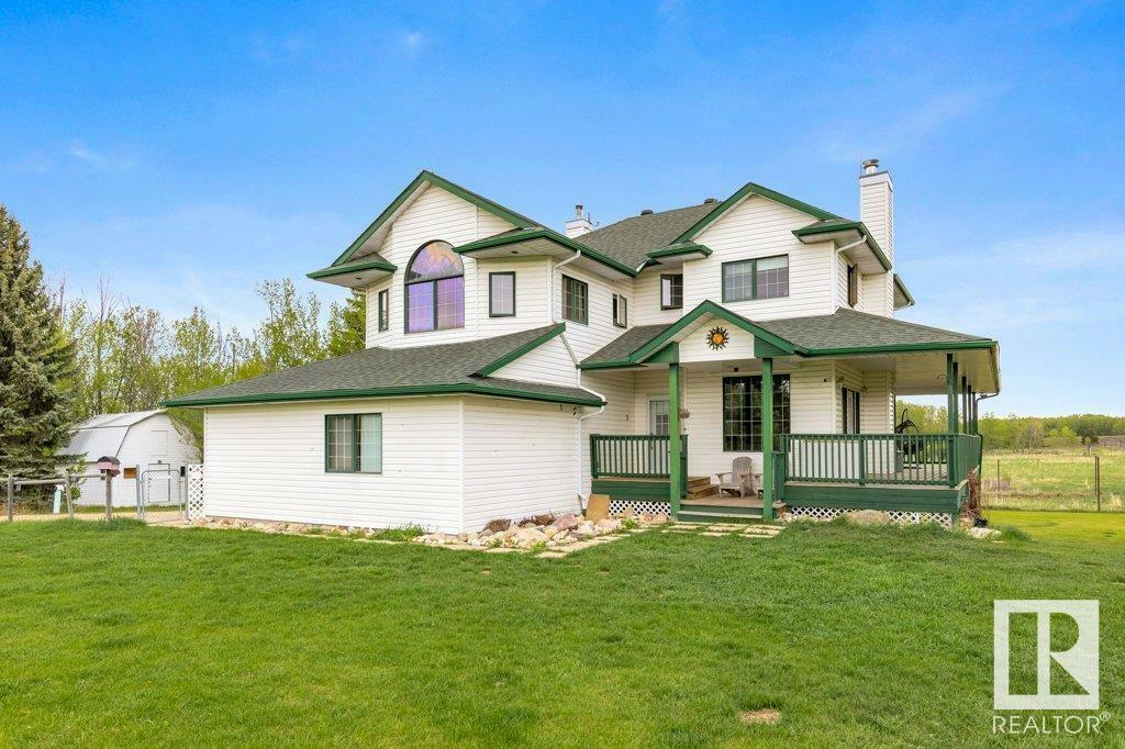 Property Photo: 10911A Atim Road AB T7X 6L9