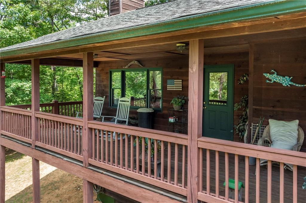 Property Photo: 1061 Banks Road GA 30540
