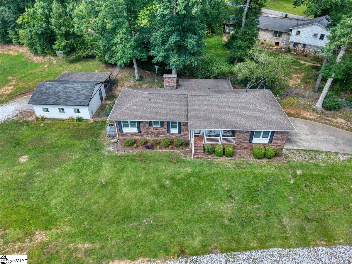 Property Photo: 223 Meadow Lane SC 29642