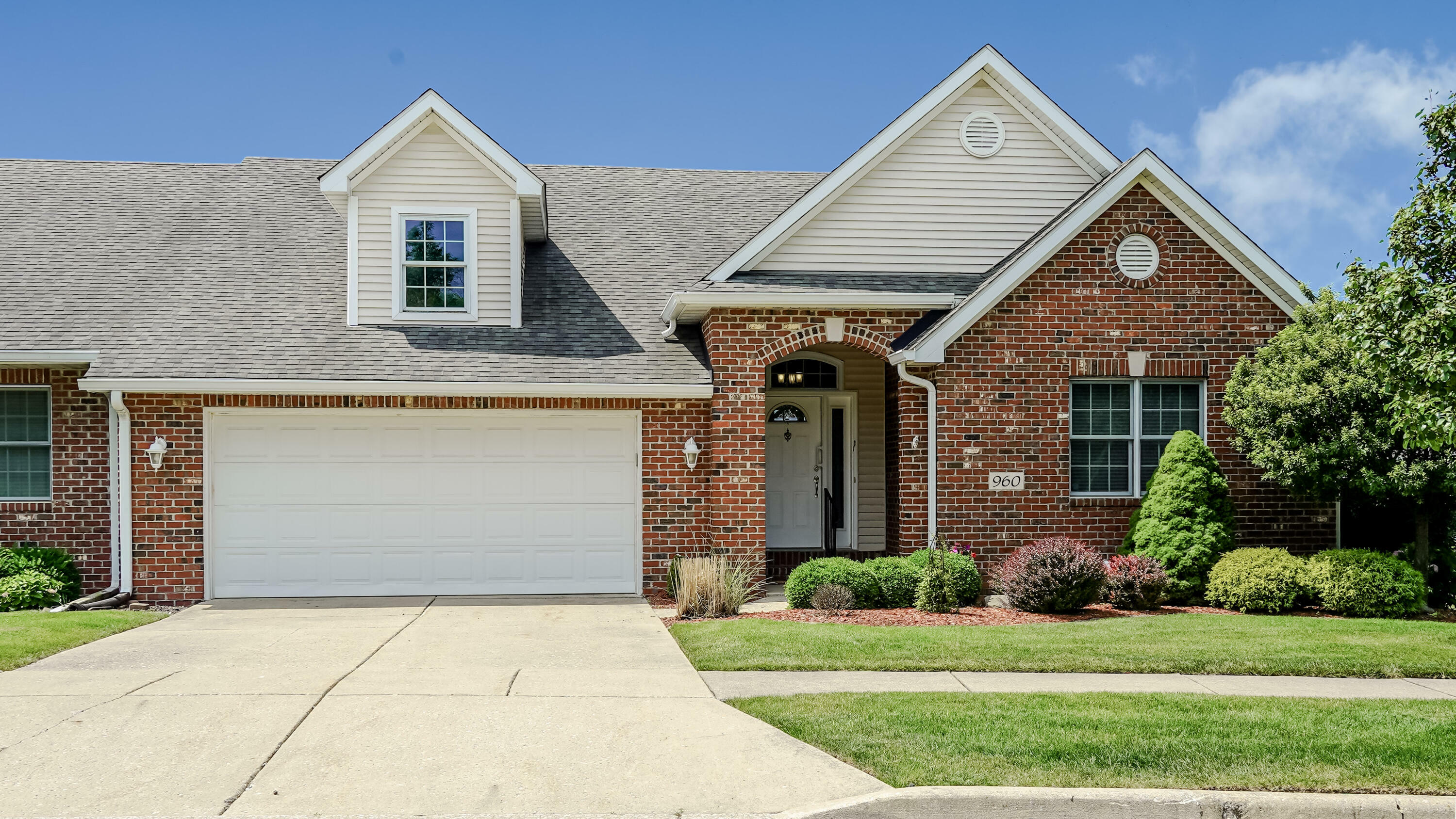 960 Ryan Court  Crown Point IN 46307 photo