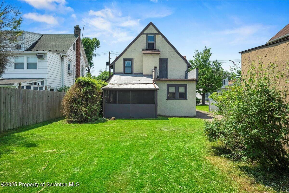 Property Photo:  84 River Street  PA 18704 