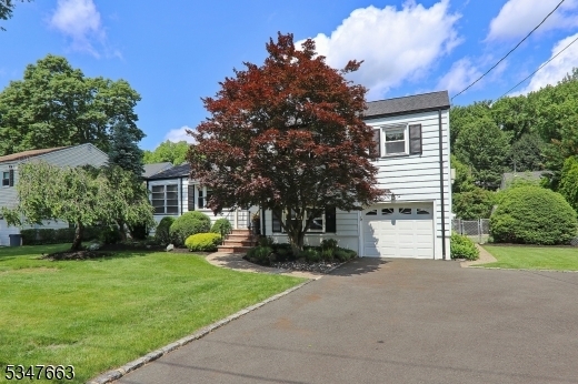 Property Photo:  2379 Bryant Ave  NJ 07076 
