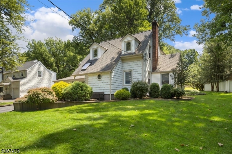 Property Photo: 307 Little Falls Rd NJ 07009