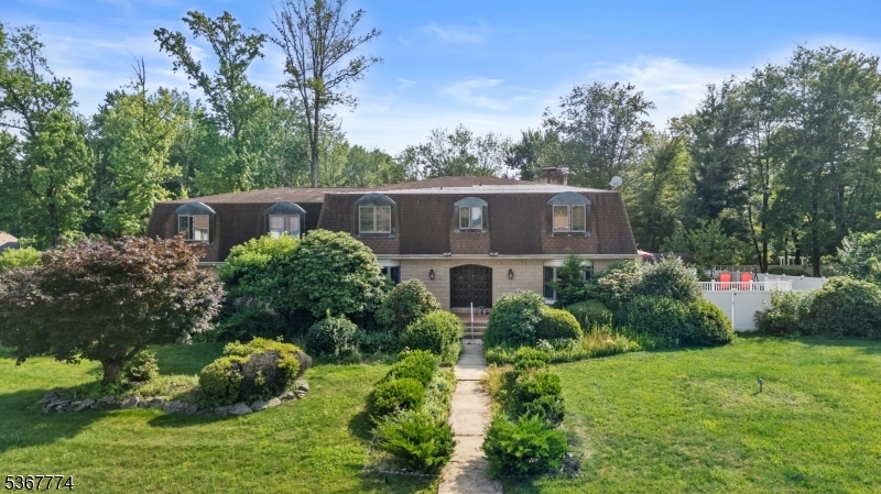 Property Photo: 5 Peppermint Hill Rd NJ 08902