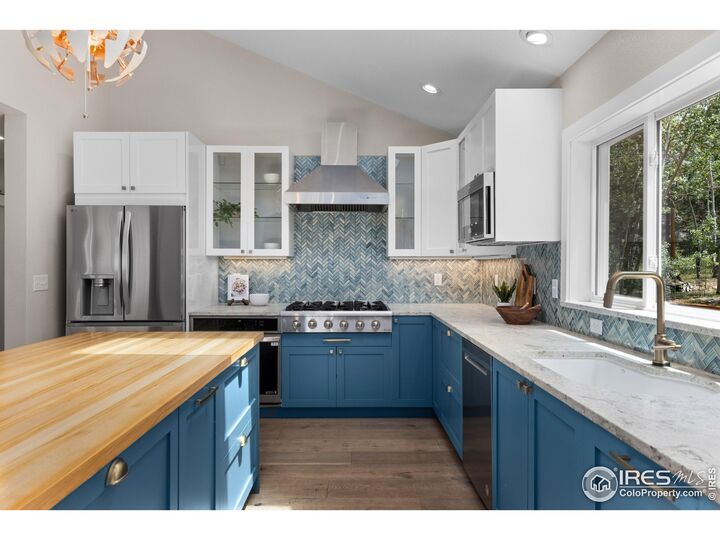 Property Photo: 3333 Rockwood Ln S CO 80517