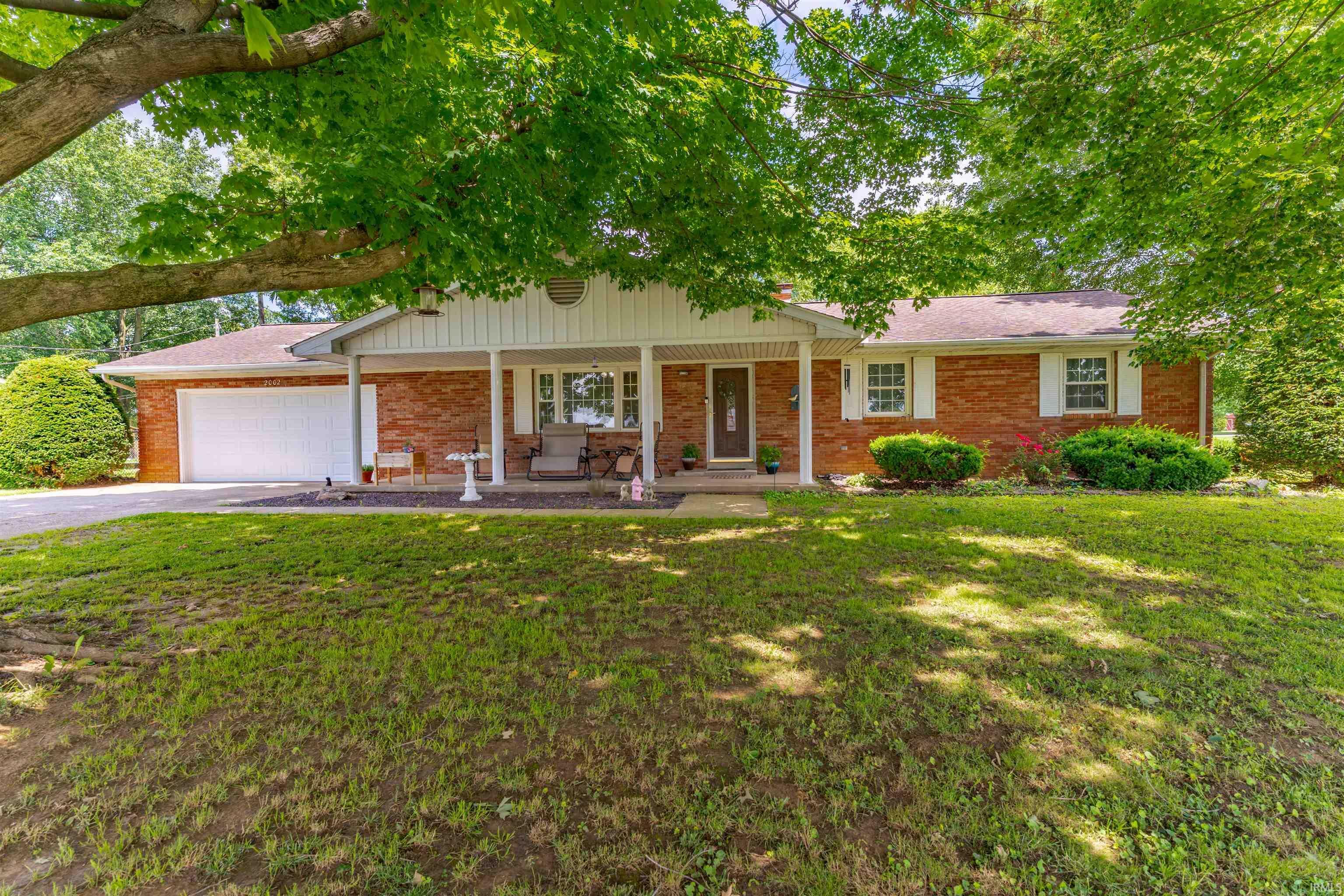 2002 W Glenwood Drive  Princeton IN 47670 photo