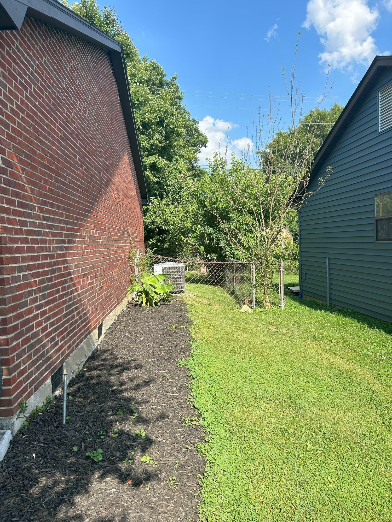 Property Photo:  121 Schenkelwood Drive  KY 40601 