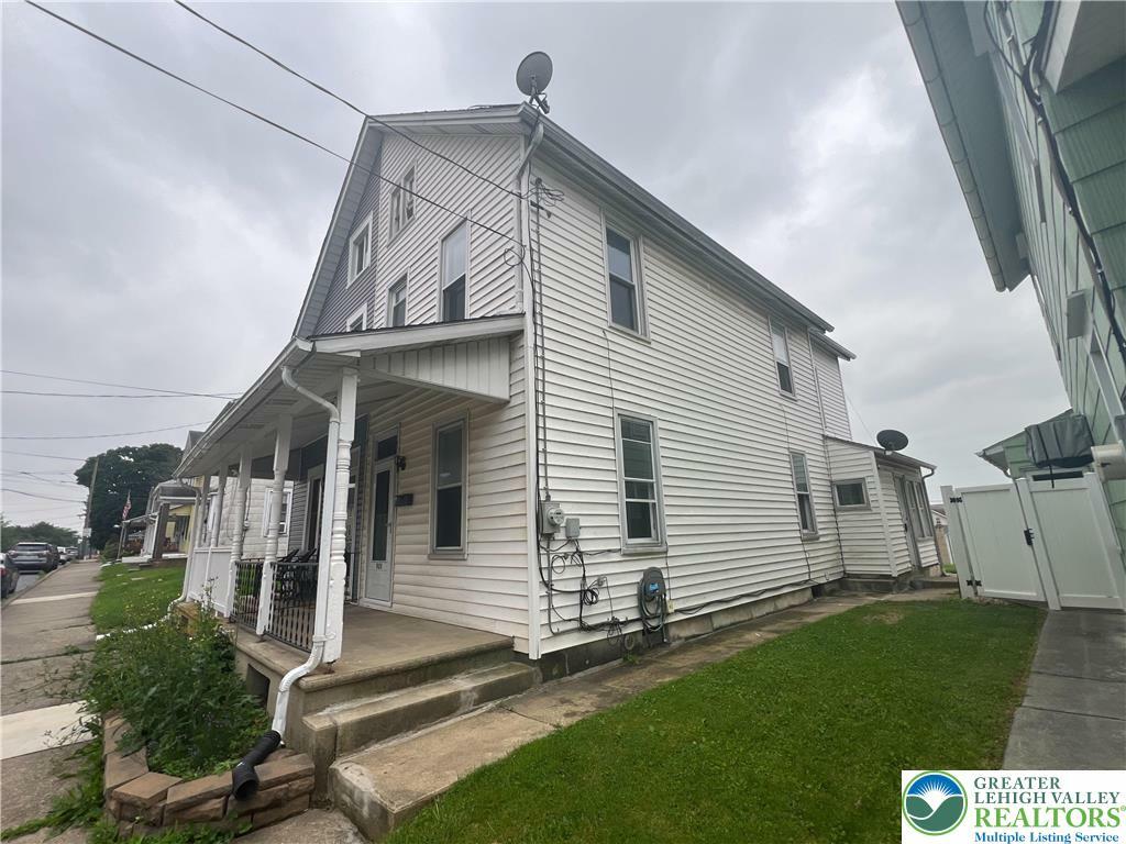 Property Photo: 828 Lincoln Avenue PA 18067