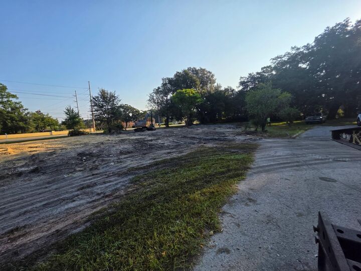 Property Photo:  4900 Baymeadows Road  FL 32217 