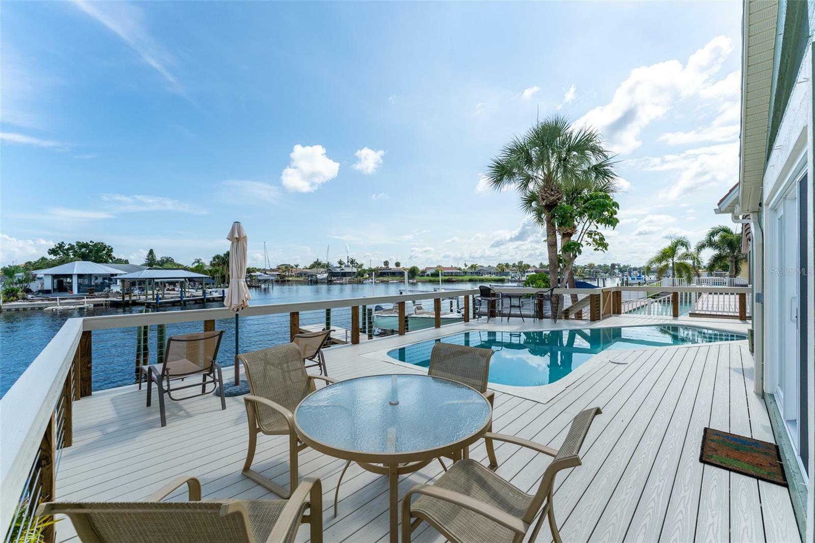 Property Photo: 835 Symphony Isles Boulevard FL 33572