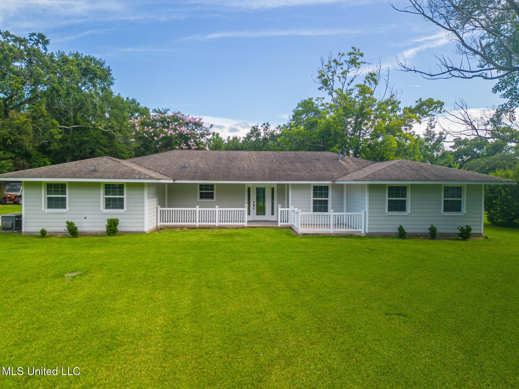 Property Photo: 20085 Lovers Lane MS 39560