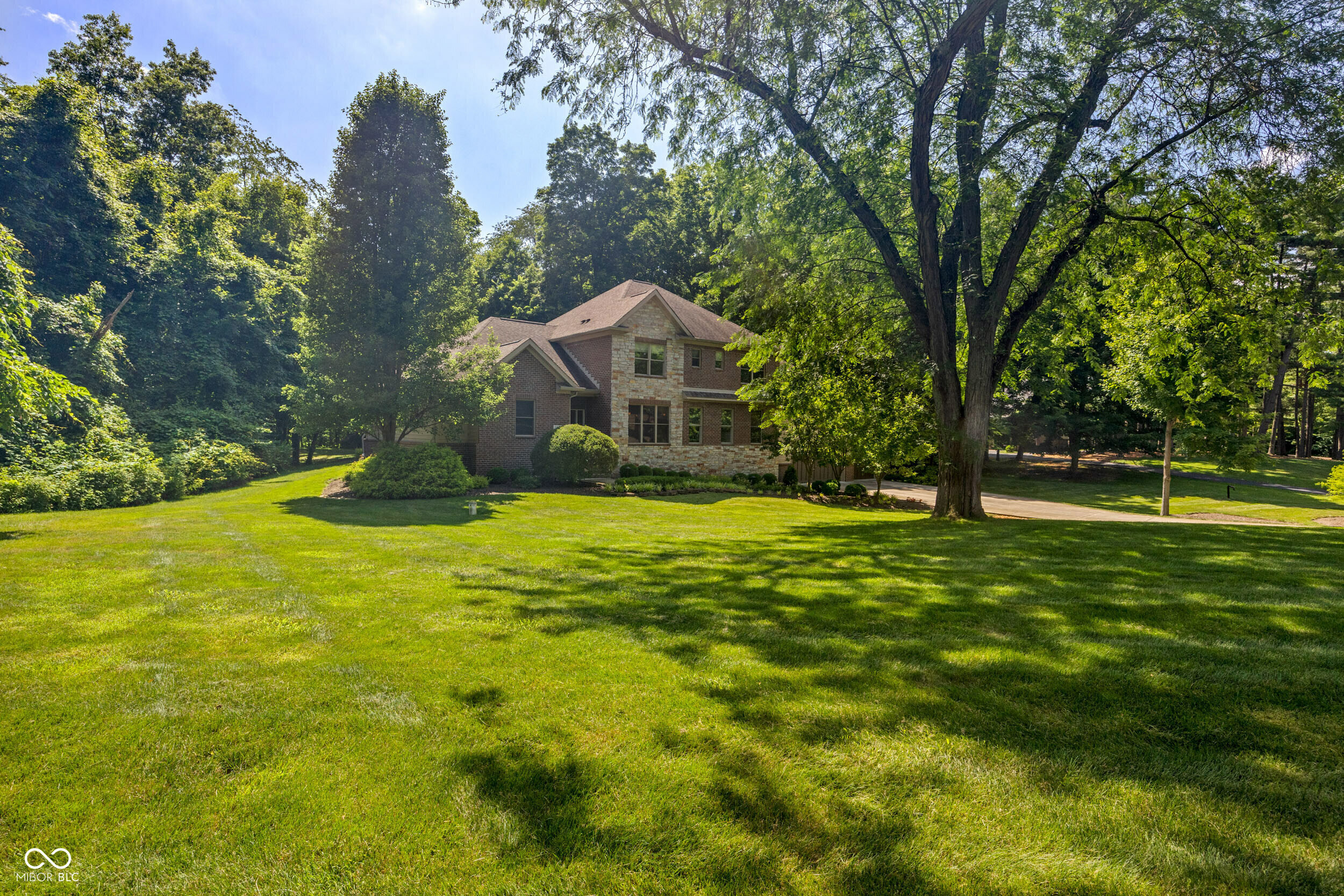 Property Photo: 4446 Lakeridge Drive IN 46234