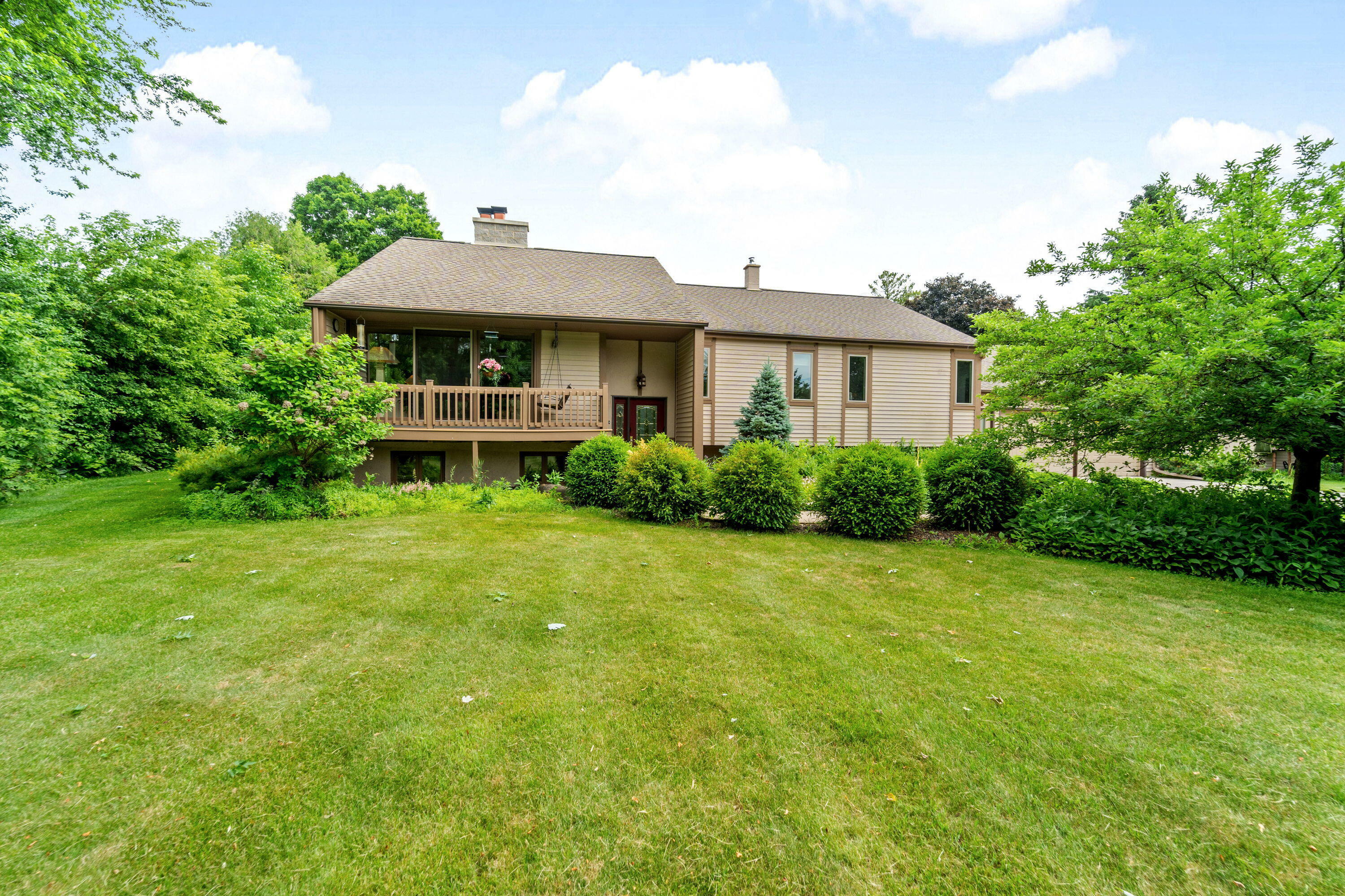 Property Photo: 7208 Andover Rd WI 53012