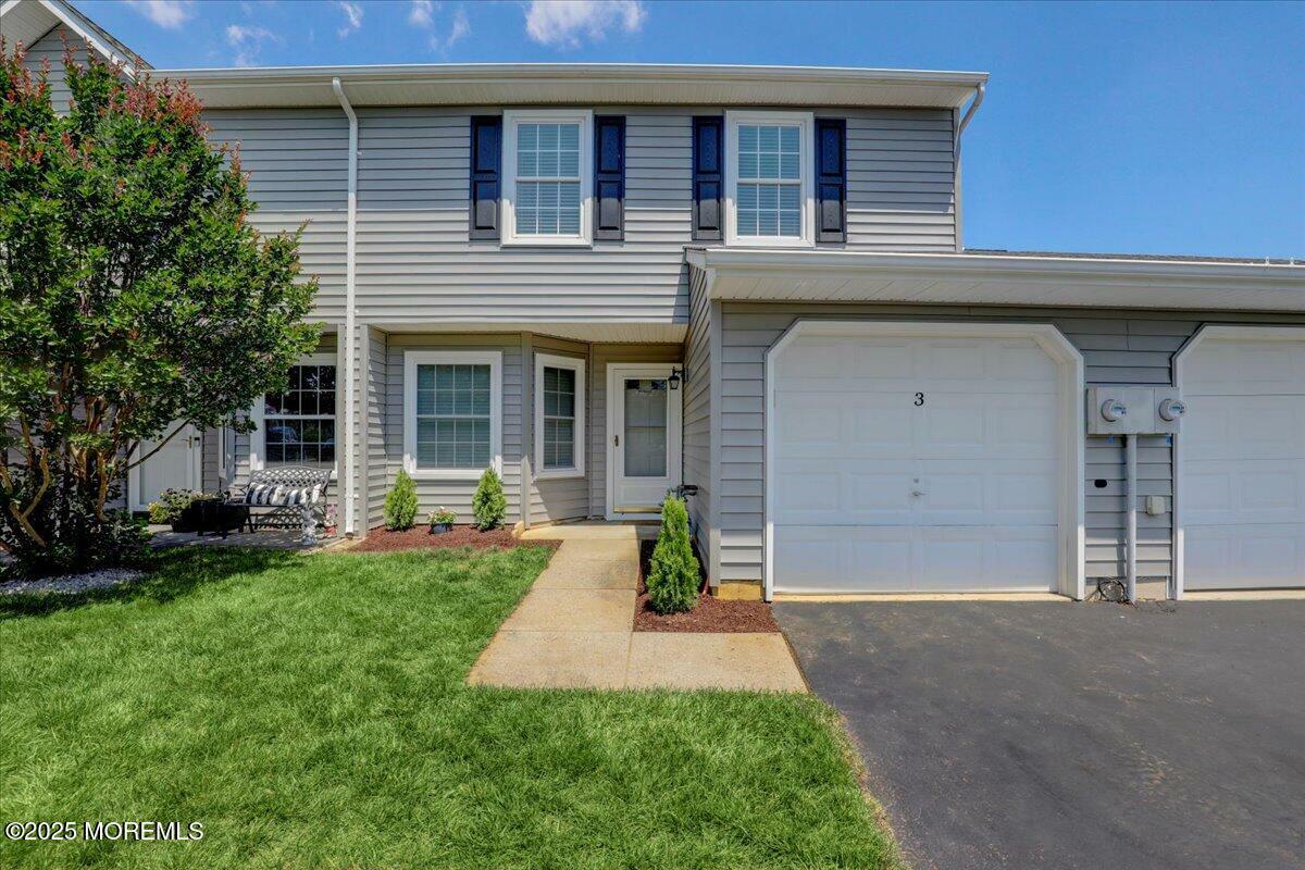 3 Sloop Square  Freehold NJ 07728 photo