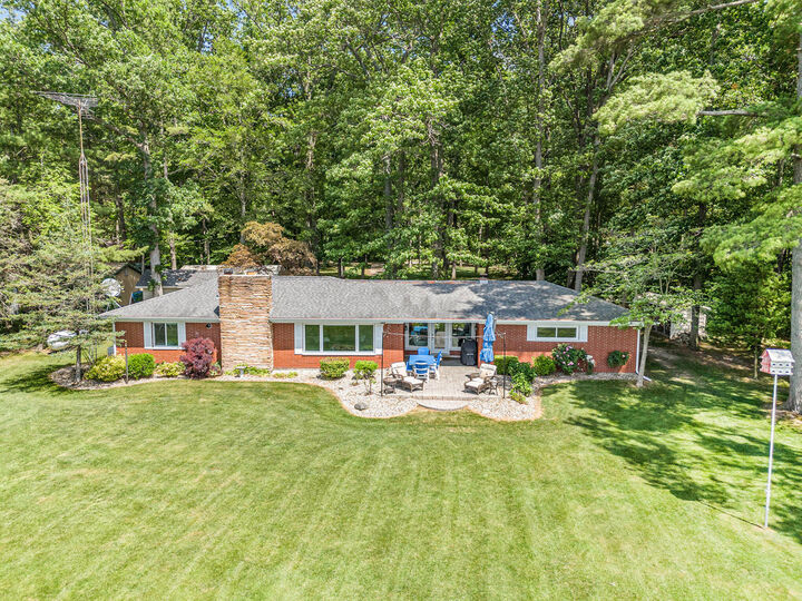 50180 County Road 384  Grand Junction MI 49056 photo